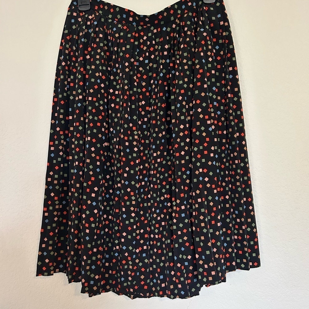 Momo B Medium Black Multicolored Pleated Academia Skirt